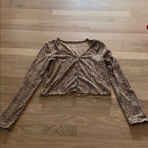 american eagle long sleeve cheetah top